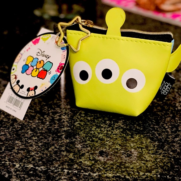 NWT DISNEY TSUM TSUM Coin Purse - Picture 1 of 4